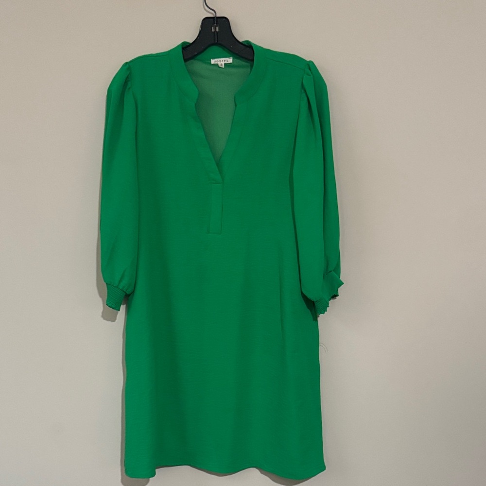 JODIFL Vibrant Green Blouse